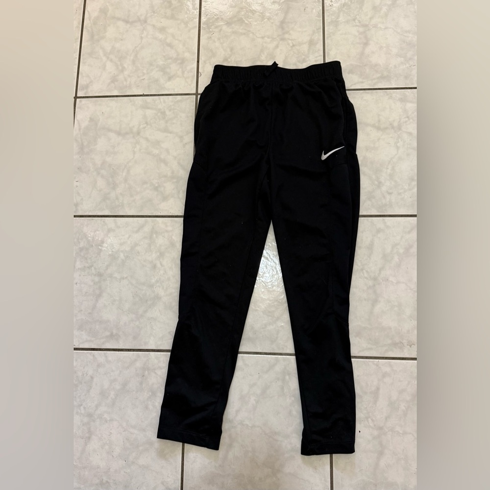 Nike Big Kids Black Jogger Pants